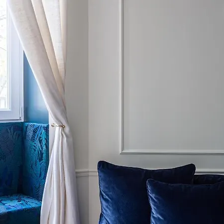 The San Giorgio Downtown Montmartre Paris