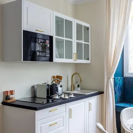 The San Giorgio Downtown Montmartre Paris